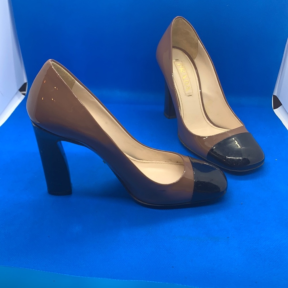 🔥 👠 PRADA Brown black‎ iconic heels 34 - Picture 2 of 12